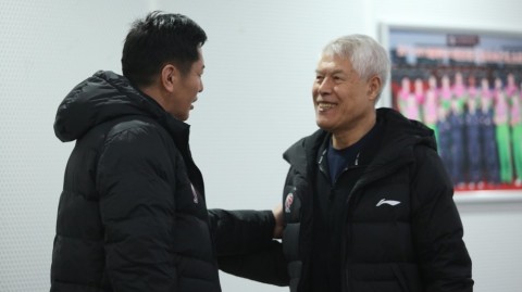 北控寒冬砺剑，兰多夫戴绒挑灯看剑