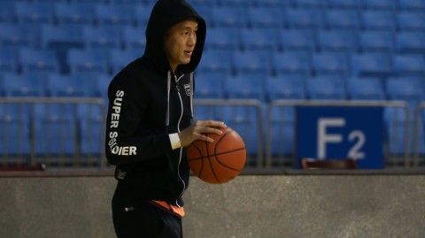 辽篮众将备战风云：郭艾伦领衔酷炫集训，韩德君杨鸣场内斗智